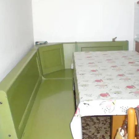Lejlighed Charming In 43 M² With Parking