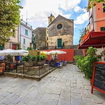 Apartment Charming In 43 M² With Parking Corniglia