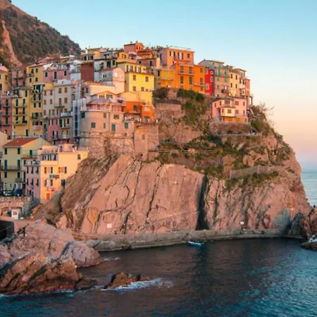 Lejlighed Charming In 43 M² With Parking Corniglia